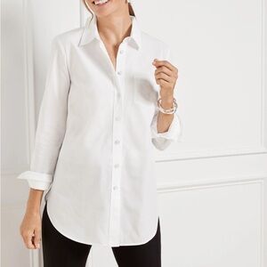 Talbots Women's Boyfriend White Button-Up Shirt Size 4P